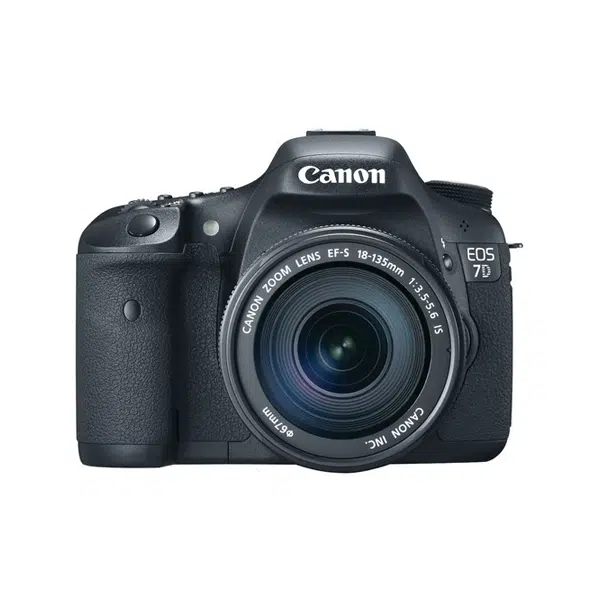 canon-eos-7d-ef-s-18-135mm-dslr-camera-occasion-1 Canon EOS 7D - Maroc